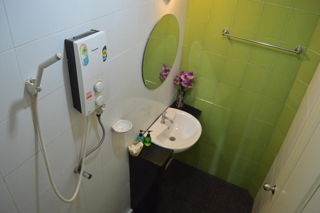 Bed and Breakfast Harmony Bed & Bakery Koh Lipe Zimmer foto