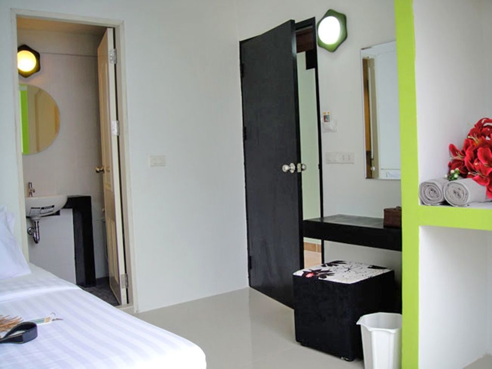 Bed and Breakfast Harmony Bed & Bakery Koh Lipe Exterior foto